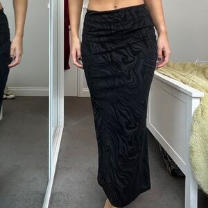 Glassons black maxi skirt